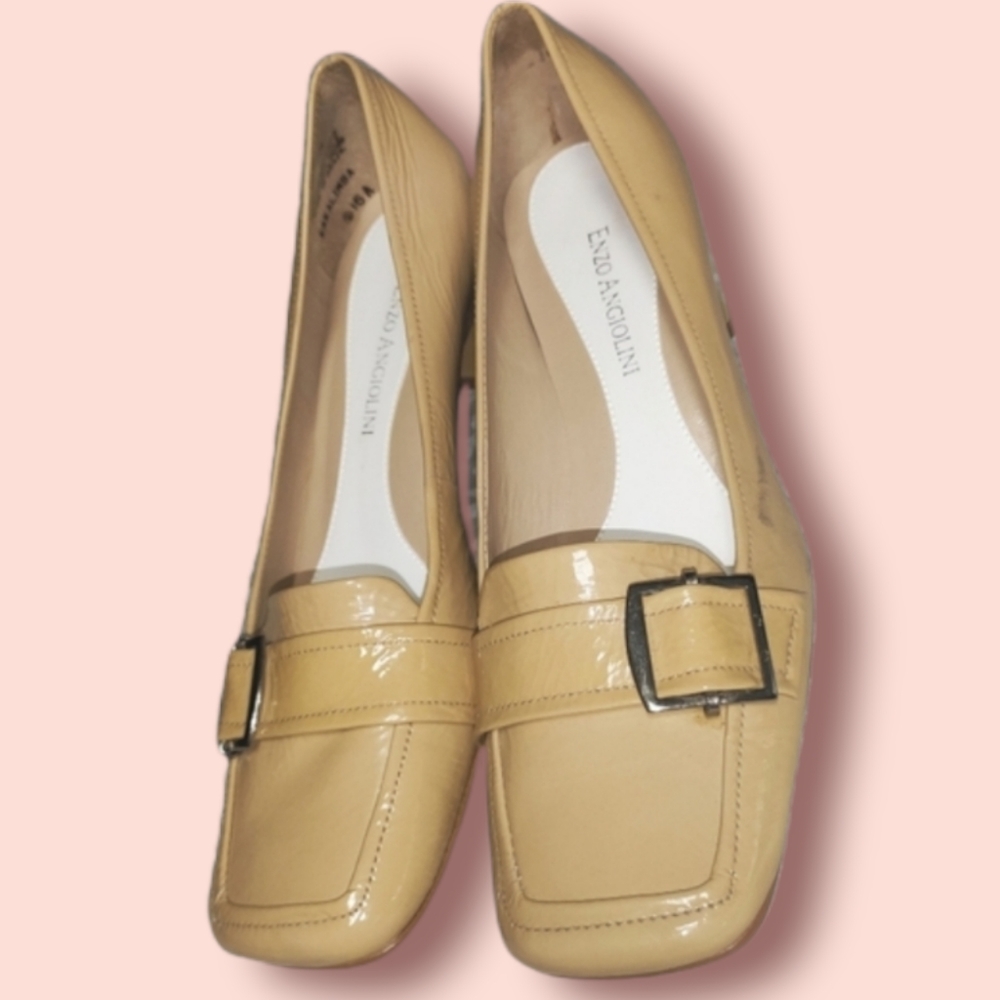 Patent square-toe buckle loafer heels - Picture 5 of 12